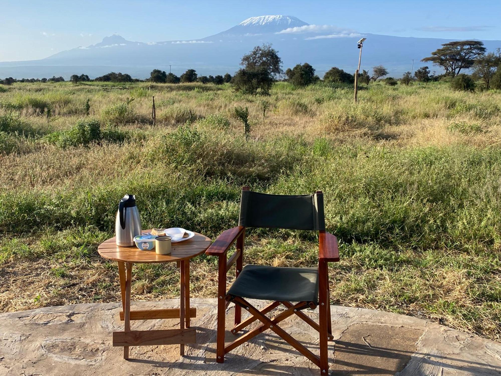 Amboseli Discovery Camp Exterior photo