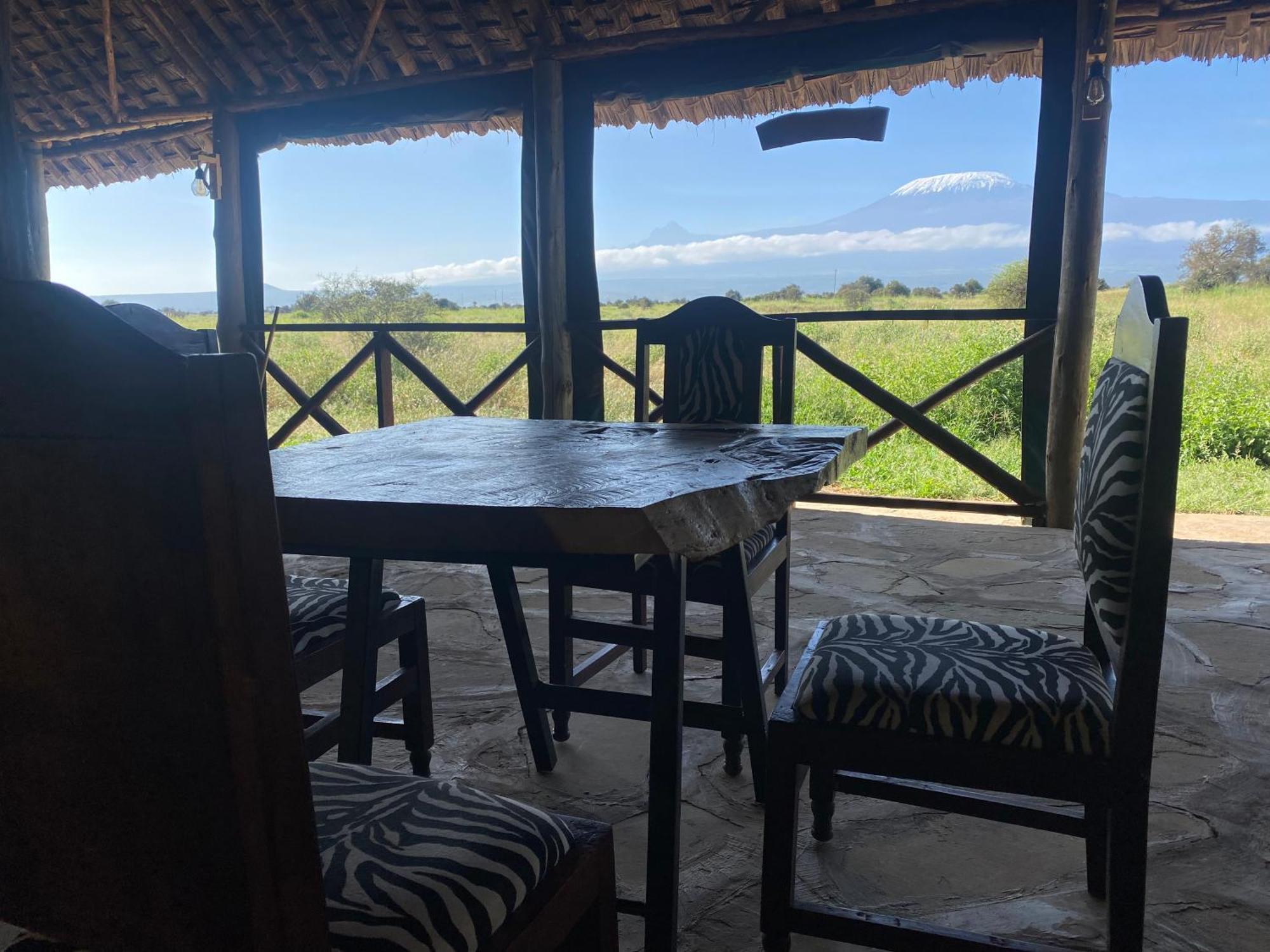 Amboseli Discovery Camp Exterior photo