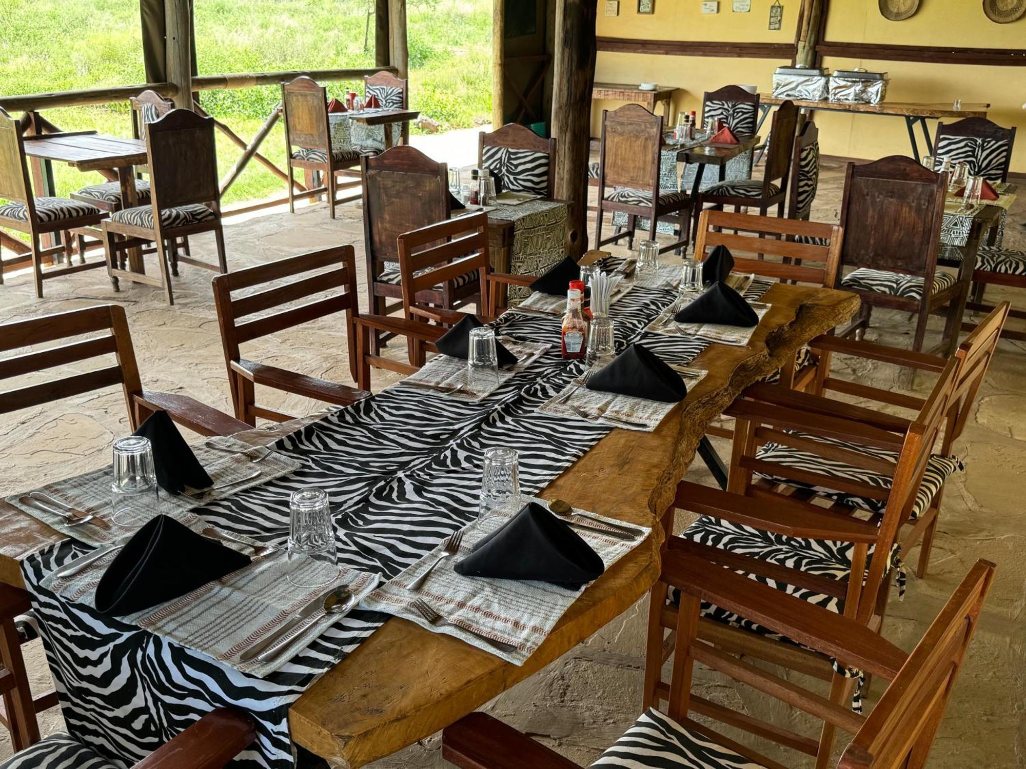 Amboseli Discovery Camp Exterior photo