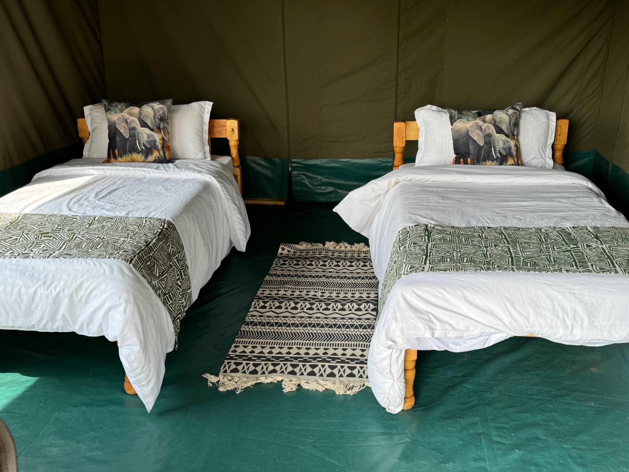 Amboseli Discovery Camp Exterior photo