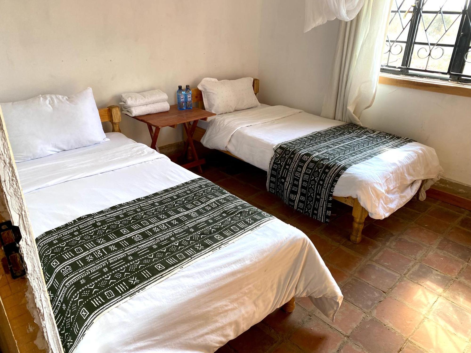 Amboseli Discovery Camp Exterior photo
