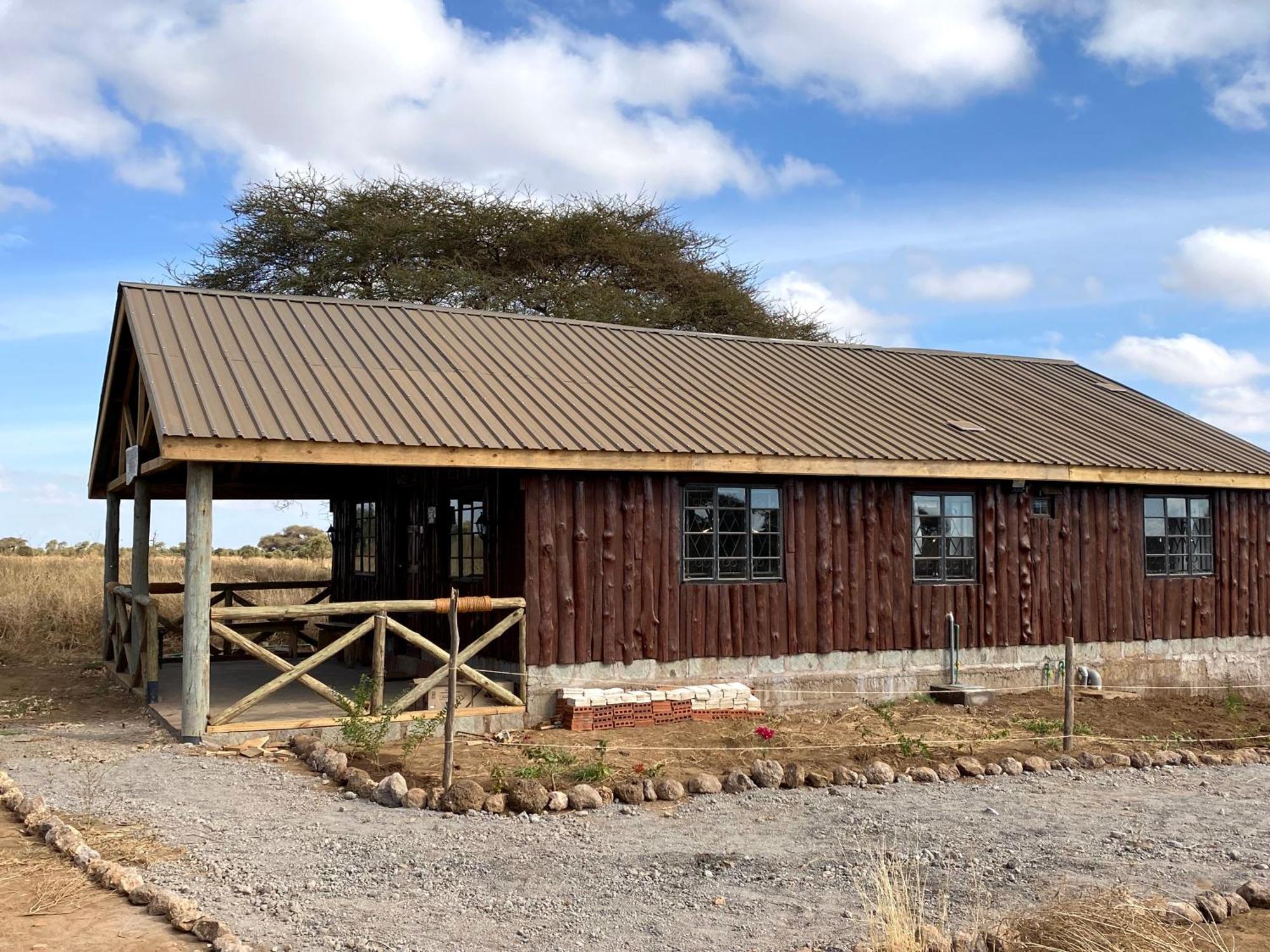 Amboseli Discovery Camp Exterior photo